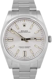 Rolex Oyster Perpetual 124300 Stainless steel Silver