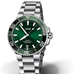 Oris Aquis Date 01 733 7732 4157-07 8 21 05PEB 39.5mm Stainless steel Green