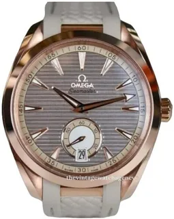 Omega Aqua Terra 220.52.41.21.02.001 Rose gold Silver