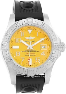 Breitling Avenger A1733110/I519/200S/A20DSA.2 45mm Stainless steel Yellow