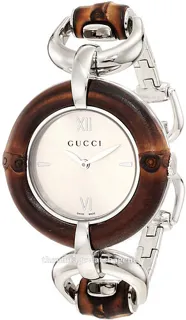 Gucci 132 MD YA132403 Polished steel Silver