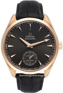 Omega Aqua Terra 231.53.49.10.06.001 Yellow gold Gray