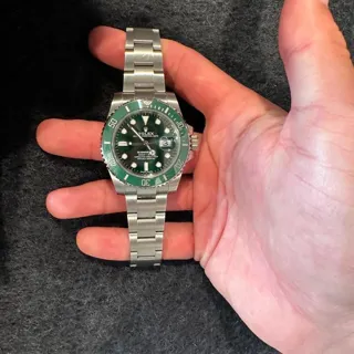 Rolex Submariner Date 116610 40mm Ceramic Green