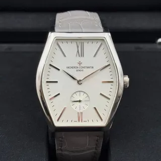 Vacheron Constantin Malte 82230/000G-9962 47.5mm White gold Silver