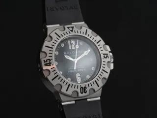 Bulgari Diagono Professional SD42S 42mm Stainless steel Black