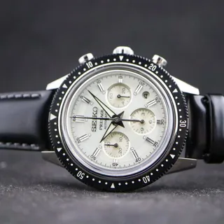 Seiko Chronograph SRQ031J1 Stainless steel Champagne