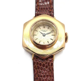 Universal Genève nut ladies watch Yellow gold Golden