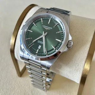 Longines Conquest L38304026 41mm Stainless steel Green