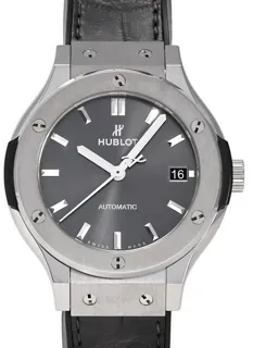 Hublot Classic Fusion Racing Grey 565.NX.7071.LR 38mm Titanium Gray