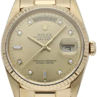 Rolex Day-Date 36 18238A (DAY-DATE  (UP TO 2000)) 36mm Yellow gold Champagne