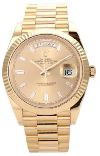 Rolex Day-Date 40 228238 (DAY-DATE ) 40mm Yellow gold Champagne