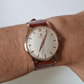 Universal Genève 406522/1 35mm Rose gold Champagne