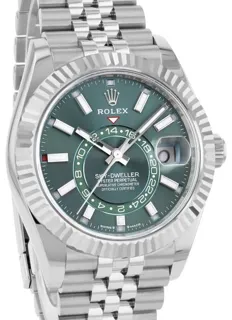 Rolex Sky-Dweller 336934 42mm Yellow gold and Stainless steel Green