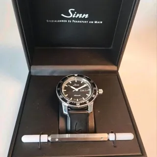 Sinn 104 104.010 41mm Stainless steel Black