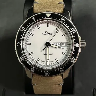 Sinn 104 104.012 41mm Stainless steel White