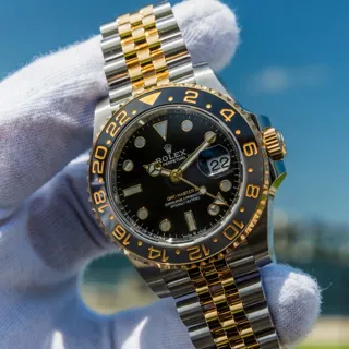 Rolex GMT-Master II 126713GRNR-0001 Yellow gold and Oystersteel Black