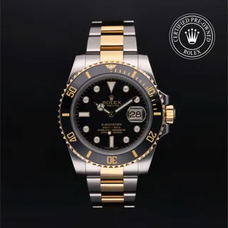 Rolex Submariner Date 116613LN Yellow gold Black