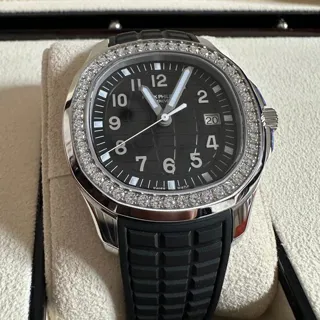 Patek Philippe Aquanaut 5267/200A-001 Stainless steel Black