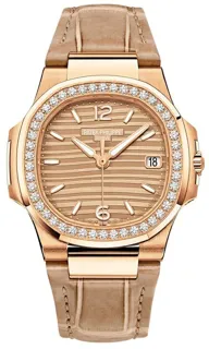 Patek Philippe Nautilus 7010R-012 Rose gold Golden