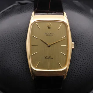 Rolex Cellini 4136 39mm Yellow gold Champagne