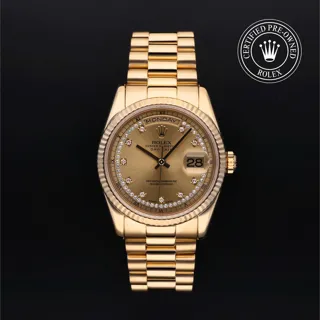 Rolex Day-Date 118238 18k yellow gold Champagne