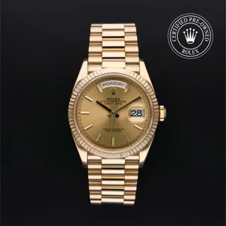 Rolex Day-Date 36 128238 18k yellow gold Champagne