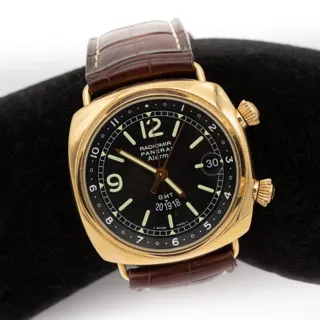 Panerai Radiomir PAM 00238 42mm 18k rose gold Black