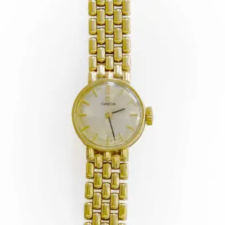 Omega Yellow gold