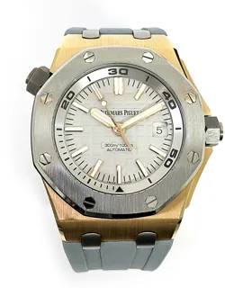 Audemars Piguet Royal Oak Offshore Diver 15711OI.OO.A006CA.01 Rose gold Gray