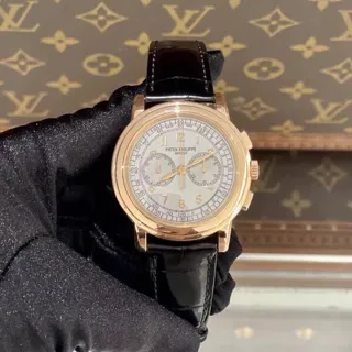 Patek Philippe Chronograph 5070R Rose gold