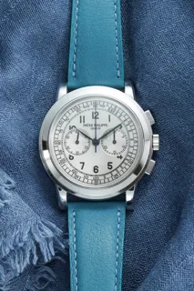 Patek Philippe Chronograph 5070G-001 42mm White gold Silver