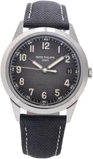 Patek Philippe Calatrava 5226G-001 40mm White gold Gray