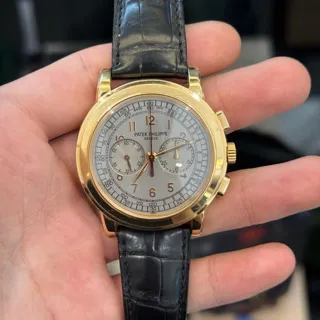 Patek Philippe Chronograph 5070R-001 42mm Rose gold Silver