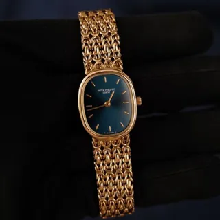 Patek Philippe Golden Ellipse 4764 20mm Yellow gold Blue