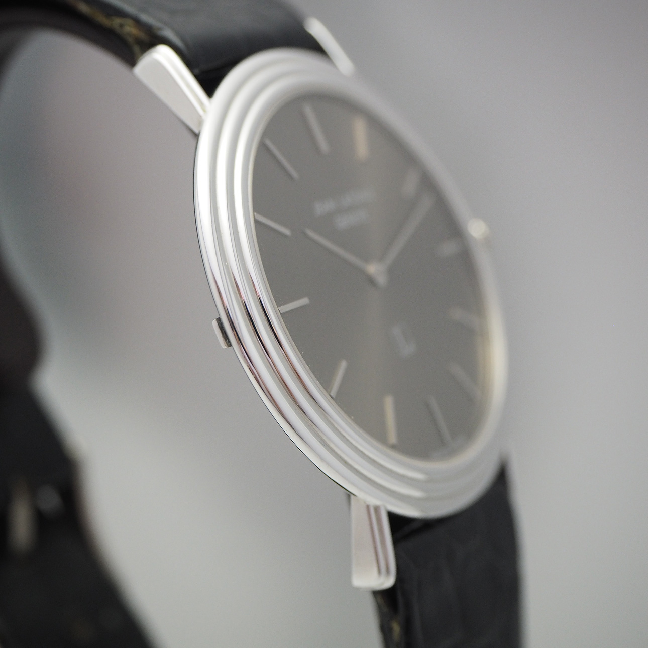 Jean Lassale 1978 | Dealer | EveryWatch