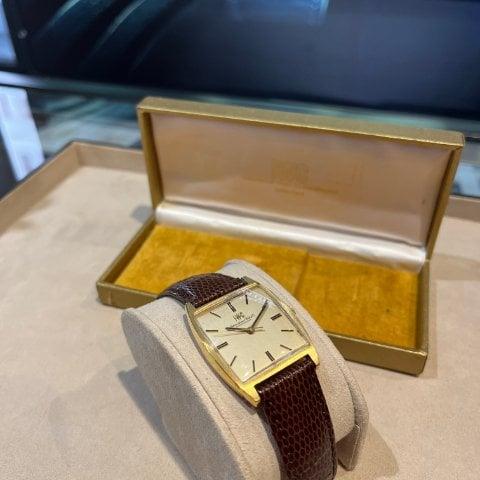 IWC IWC vintage 30mm Yellow gold Gold