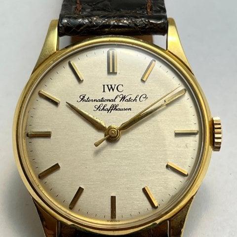 IWC 34mm Yellow gold Champagne