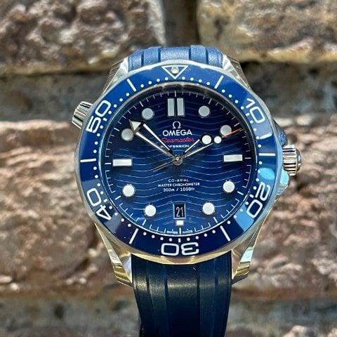 Omega Seamaster Diver 300M 210.32.42.20.03.001 42mm Stainless steel Blue