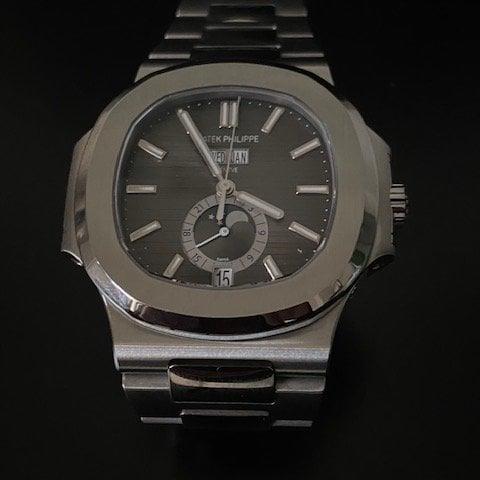 Patek Philippe Nautilus 5726/1A-001 40.5mm Stainless steel Black