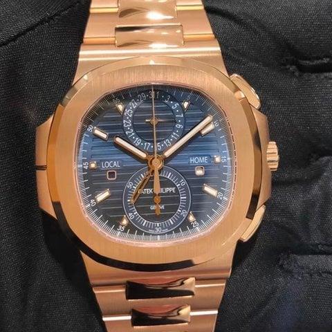 Patek Philippe Nautilus 5990/1R-001 40.5mm Rose gold Blue